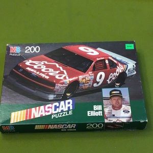 NASCAR Bill Elliott Vintage 1990, 200 piece puzzle Coors #9 excellent complete